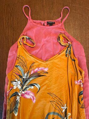 Torrid Set of 2 Tanks Size 1 Soft and Sleeveless